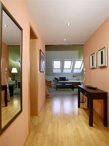 Hunger Aparthotel Prague
